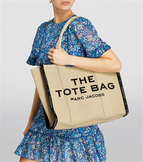 Marc Jacobs: The Tote Bag 